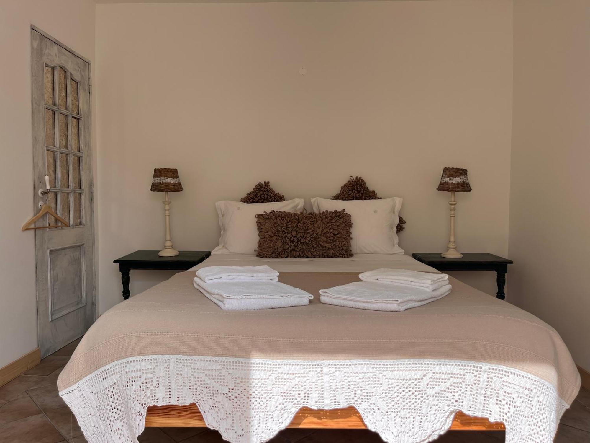 Snug Houseguests Hotel Lisbon Exterior photo